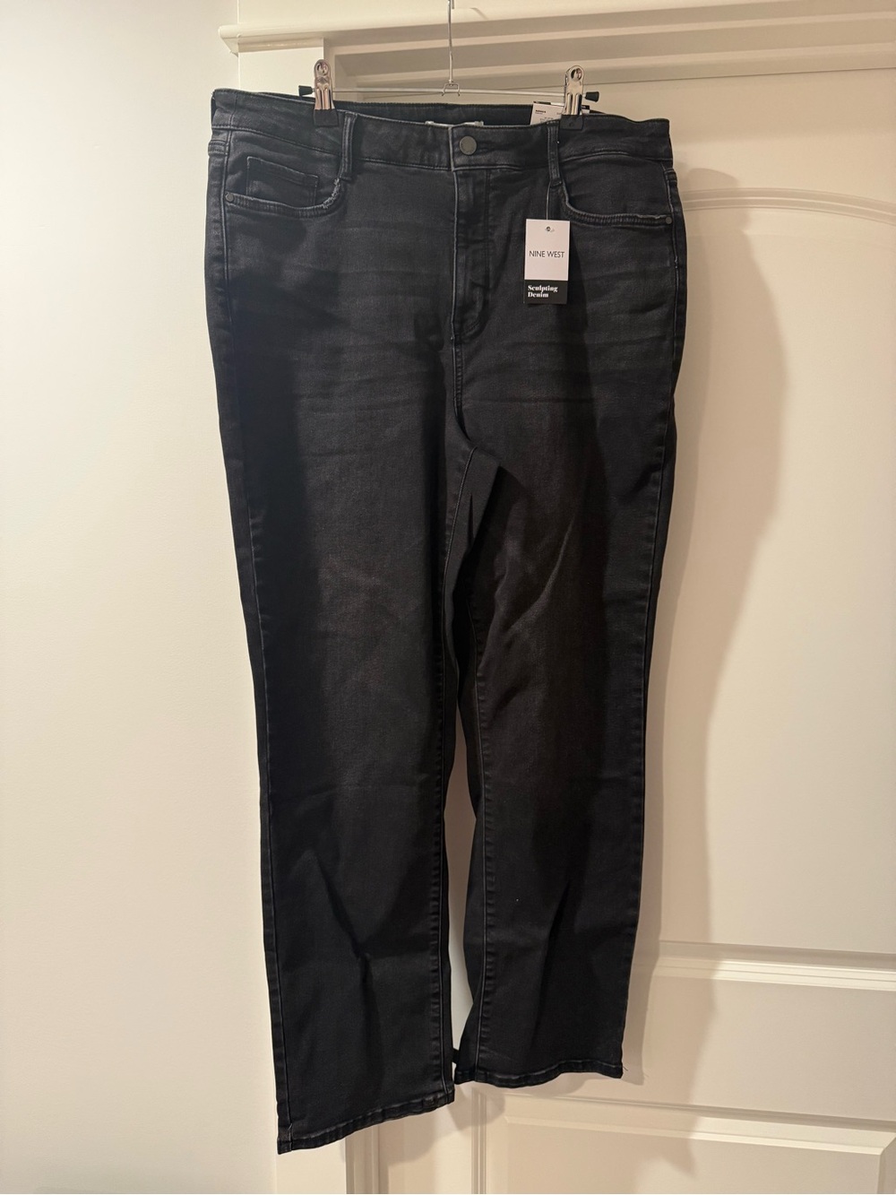 🖤 Nine West Sculpting Denim High Rise Slim Straight Jeans – Women’s Size 16